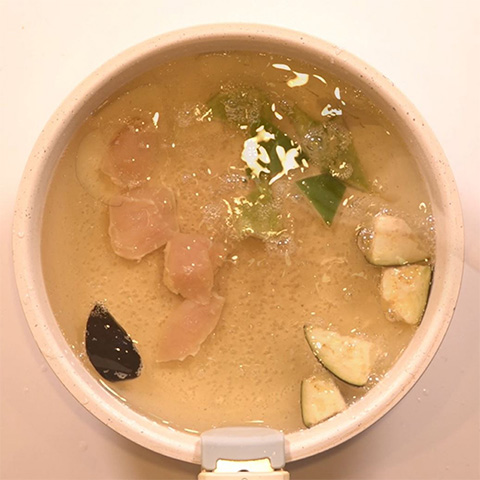 鶏むね肉と秋野菜の甘酢あんの作り方 Step2