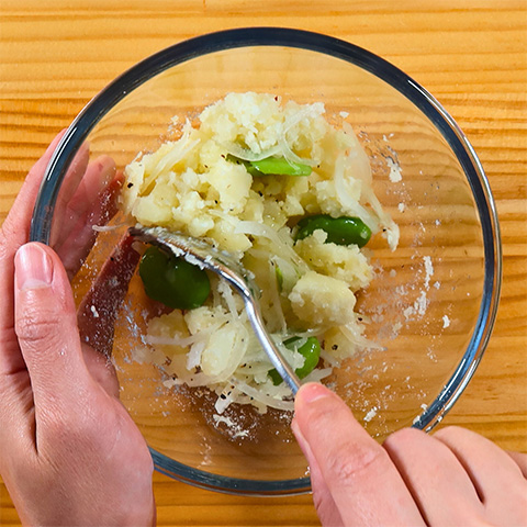 そら豆とじゃがいものアーモンドサラダの作り方 Step6
