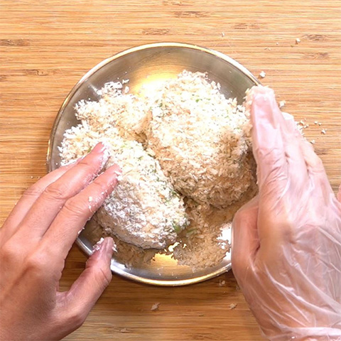 豆腐とキャベツのメンチカツの作り方 Step4